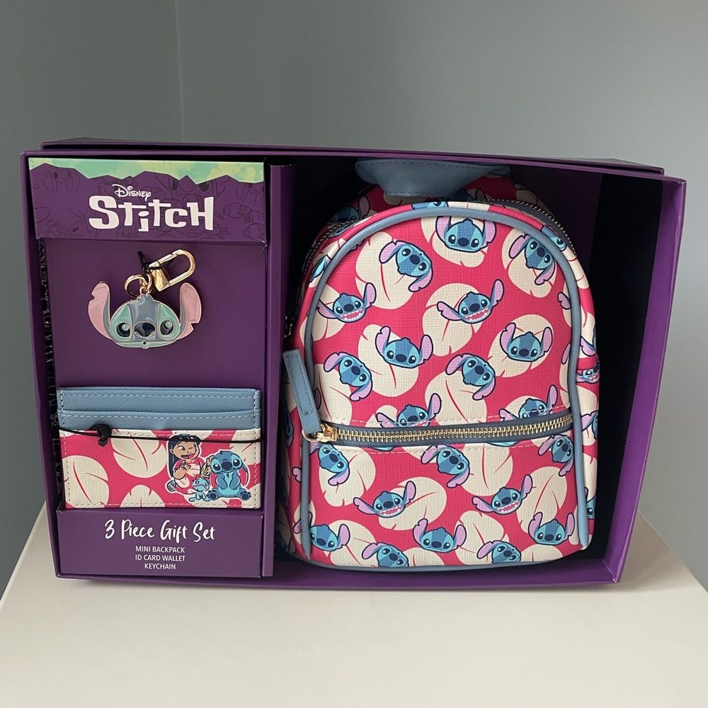 NWT DISNEY Stitch 3-Piece Gift Set: Mini Backpack, Cardholder Wallet, Keychain